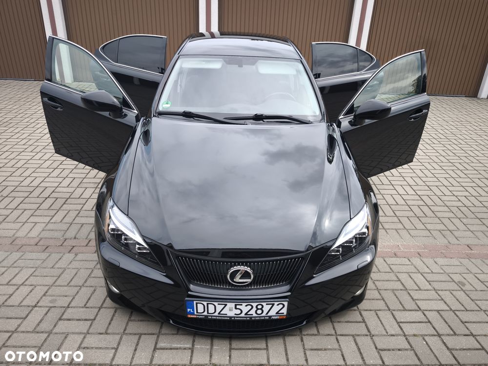 Lexus IS 250 F Sport - 28