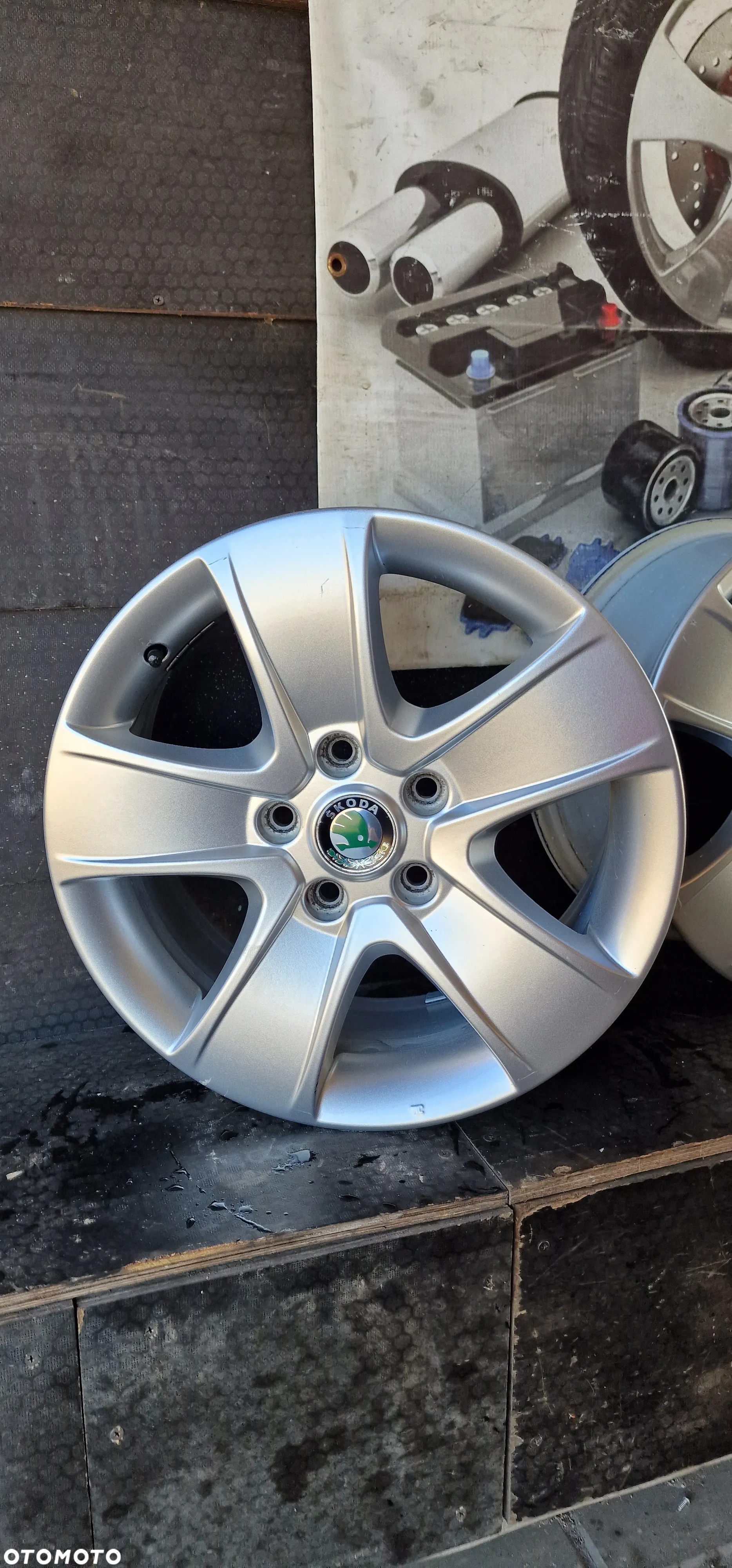 ALUFELGI SKODA OCTAVIA II Lift R16 ET50 5X112 - 2