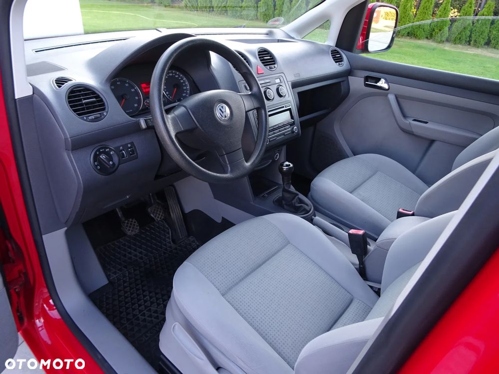 Volkswagen Caddy - 18