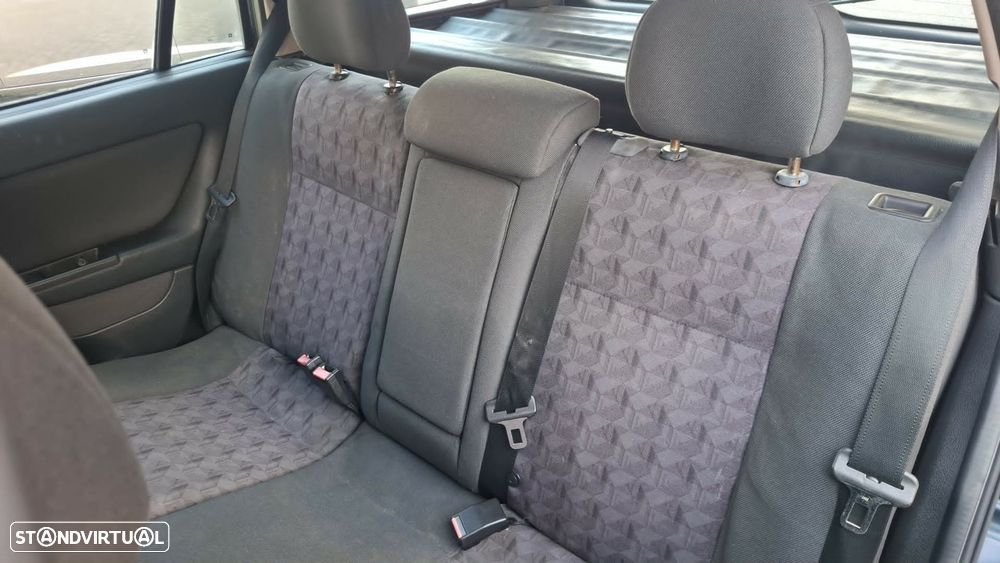 Opel Astra Caravan 1.2 Club - 12