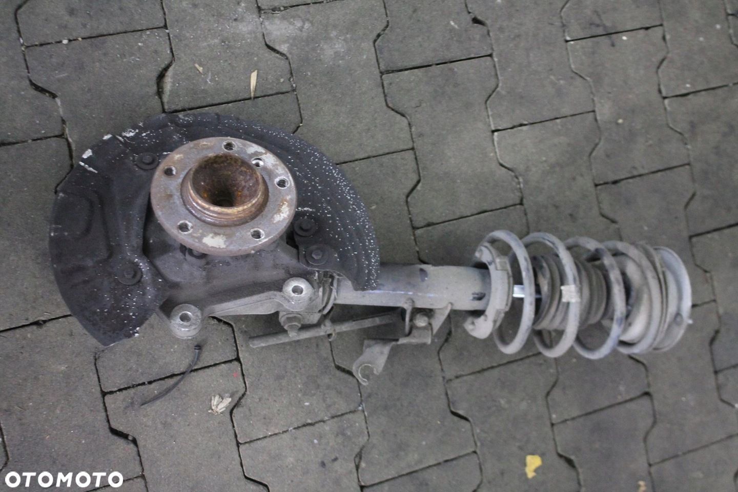 MCPHERSON ZWROTNICA LEWY PRZÓD BMW E90 335D 08-12 - 1