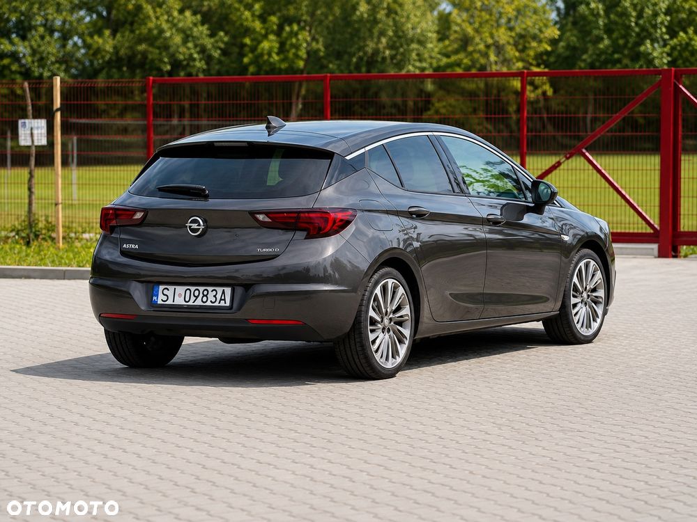 Opel Astra 1.4 T Dynamic - 12