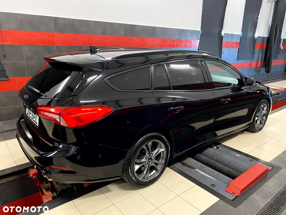 Ford Focus 2.0 EcoBlue ST-Line X - 11