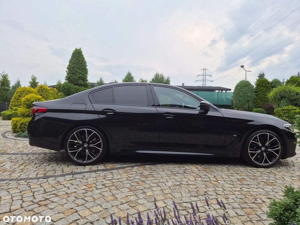 BMW Seria 5 530i xDrive mHEV M Sport sport - 26