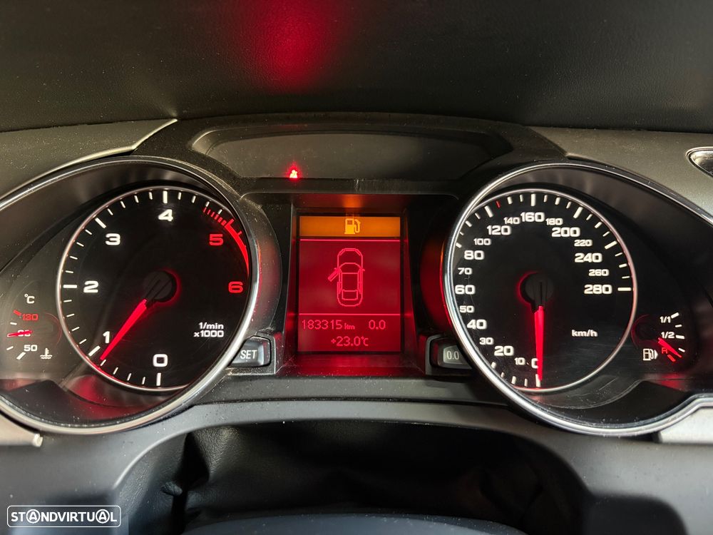 Audi A5 2.0 TDI S-line - 36