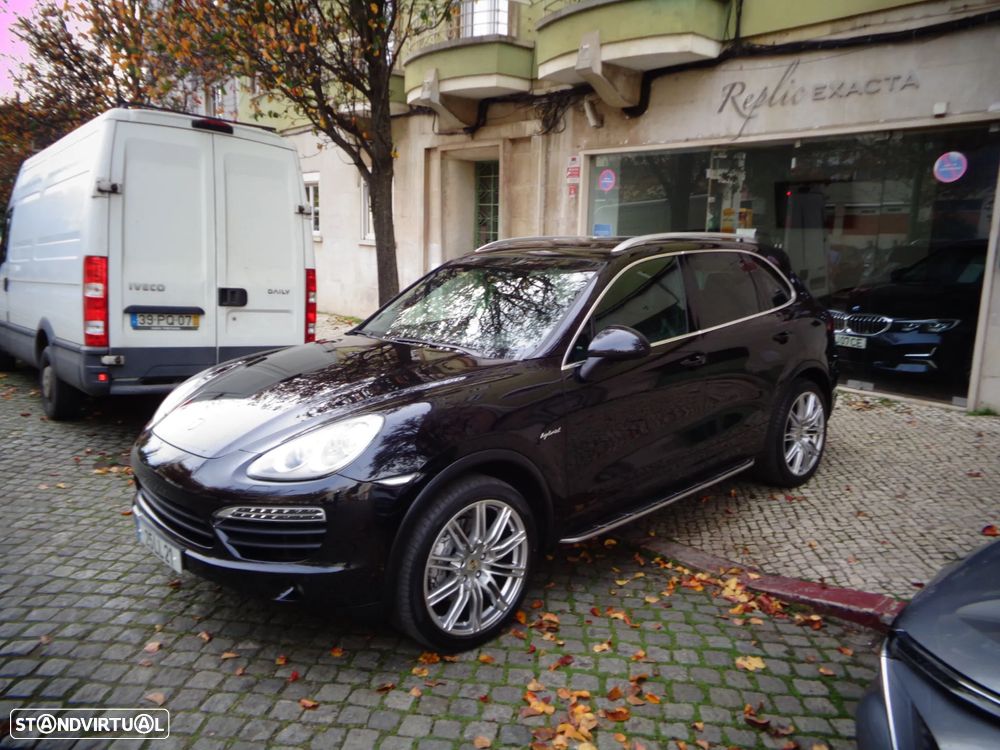 Porsche Cayenne S - 11