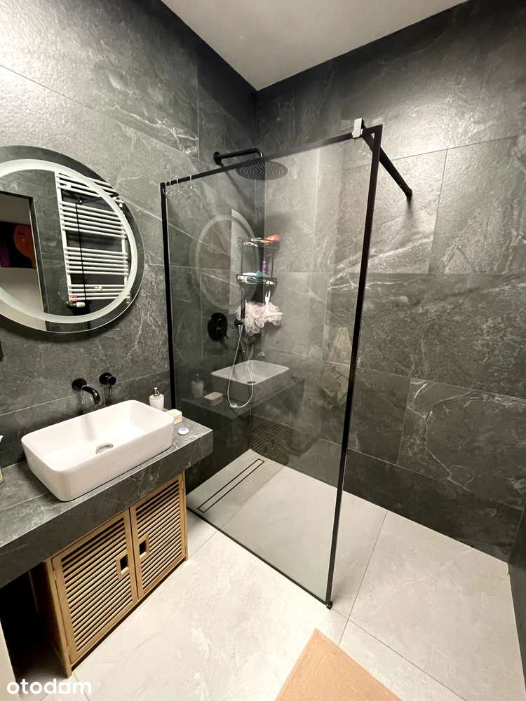 Wynajem, Warszawa, Wola, 43,5 m2, 2 pokoje, balkon, miejsce garażowe.