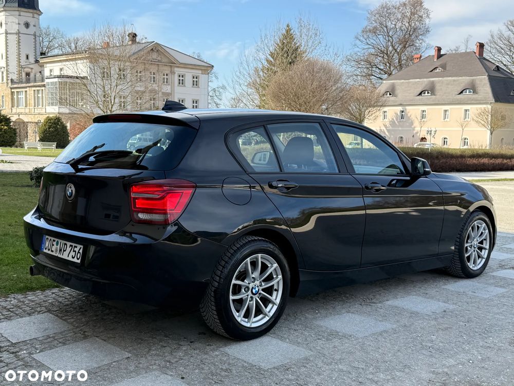 BMW Seria 1 118d Sport Line - 12