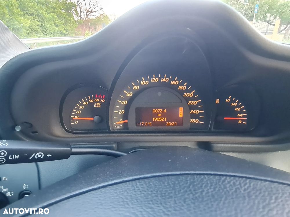 Mercedes-Benz C - 2