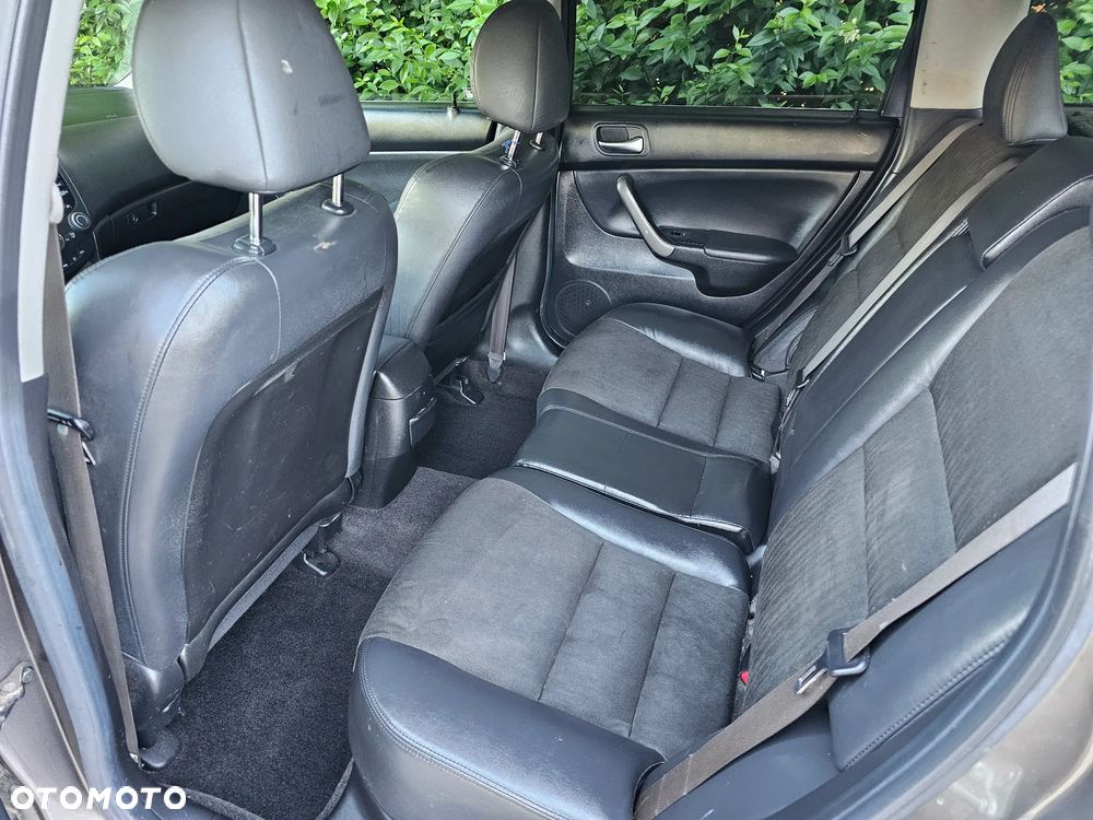 Honda Accord 2.2i-CDTi Executive - 11