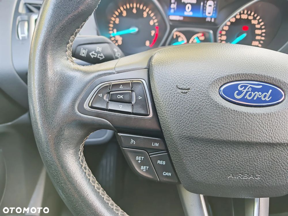 Ford Kuga 1.5 EcoBoost 2x4 ST-Line - 18