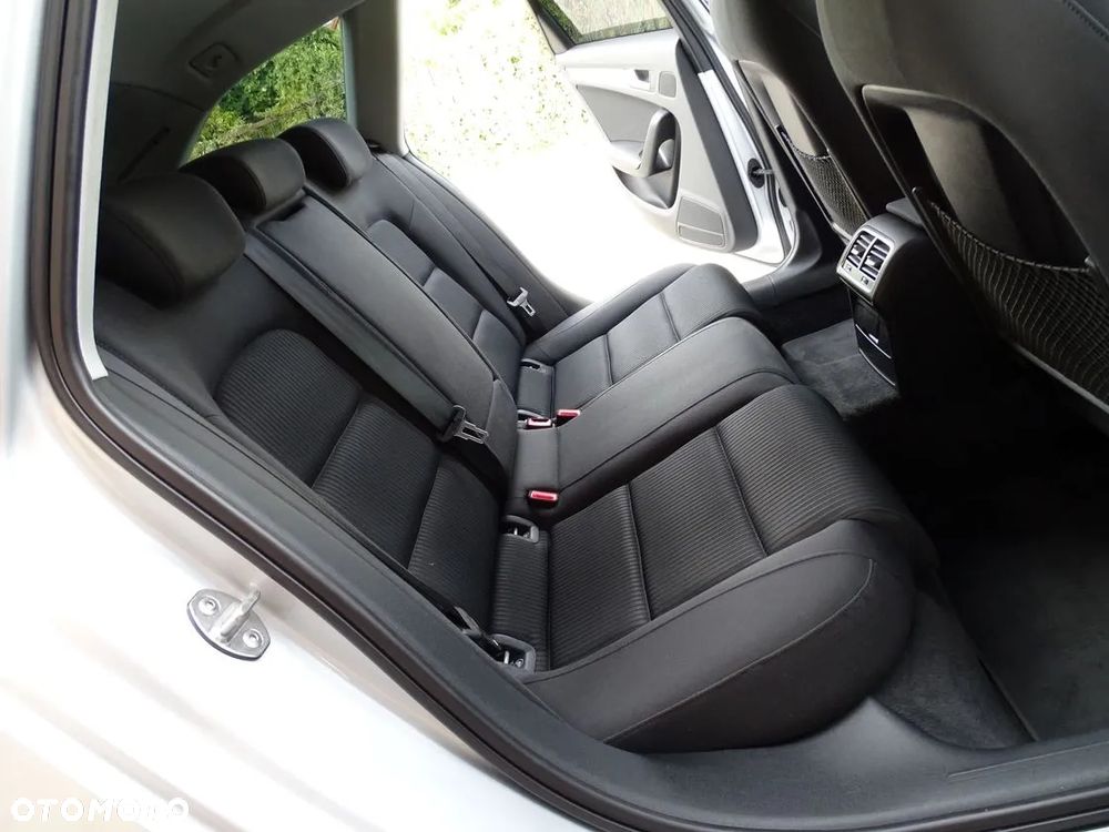 Audi A4 Avant 2.0 TDI DPF Attraction - 22