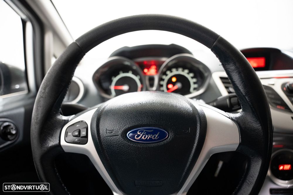 Ford Fiesta 1.25 Titanium - 9
