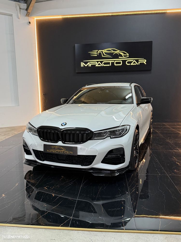 BMW 330 e Touring Pack M Auto - 4