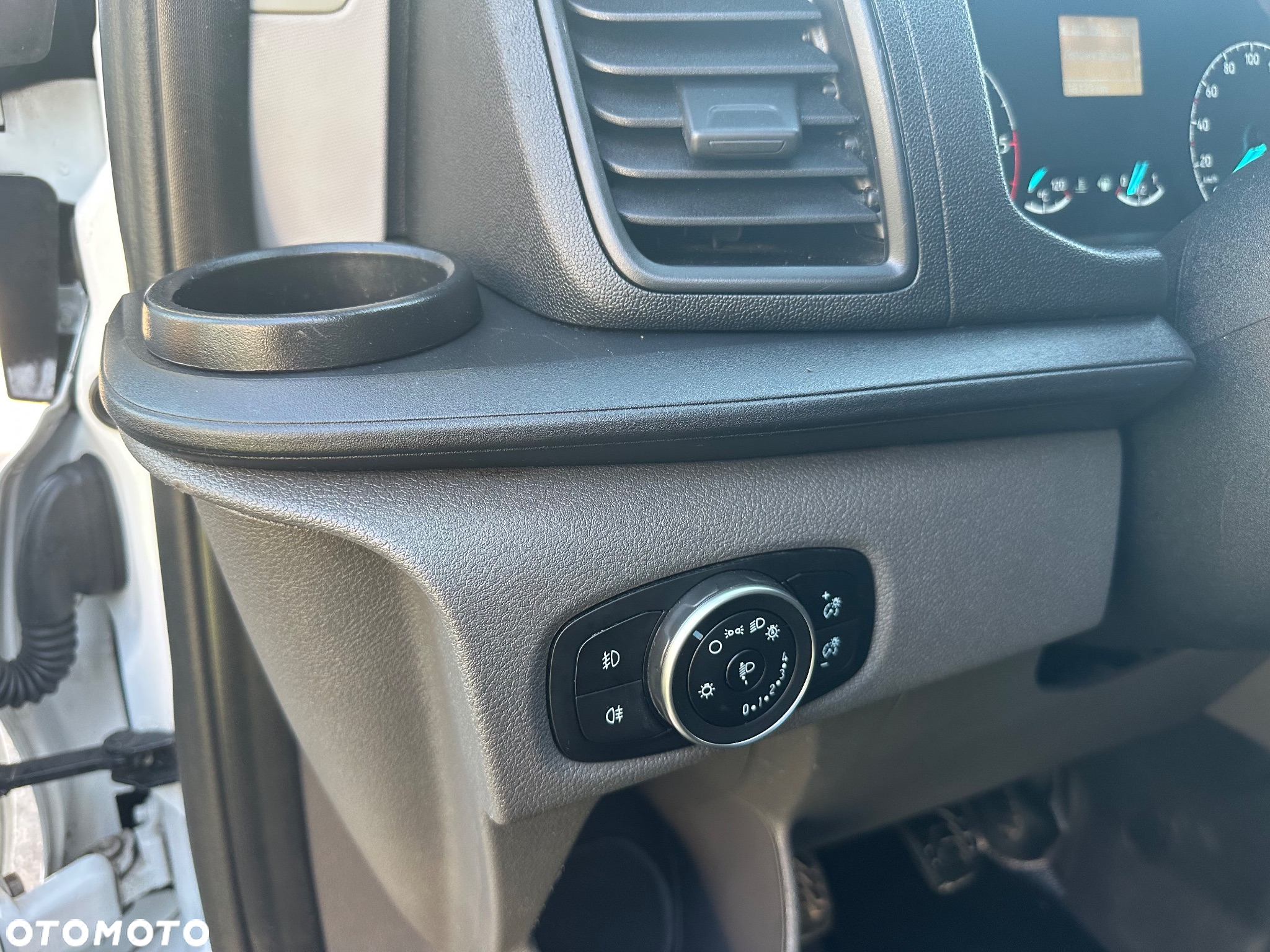 Ford Transit Custom 2019r 130ps Long stan extra klima tempomat - 26