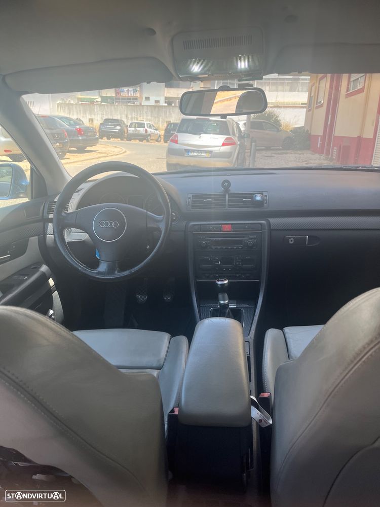 Audi A4 Avant 1.9 TDI - 2