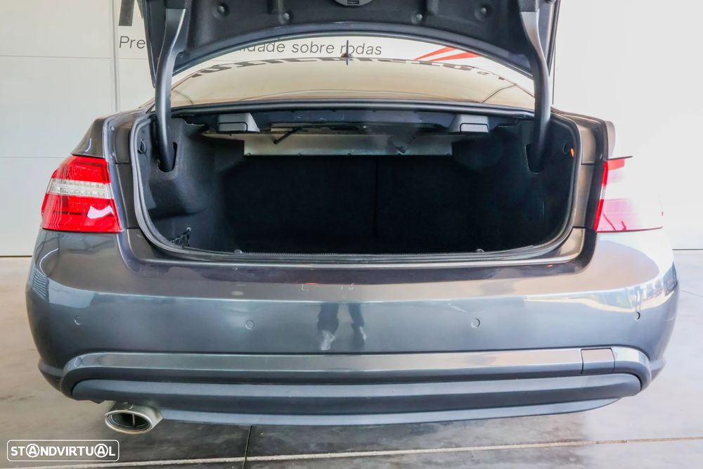 Mercedes-Benz E 250 - 10