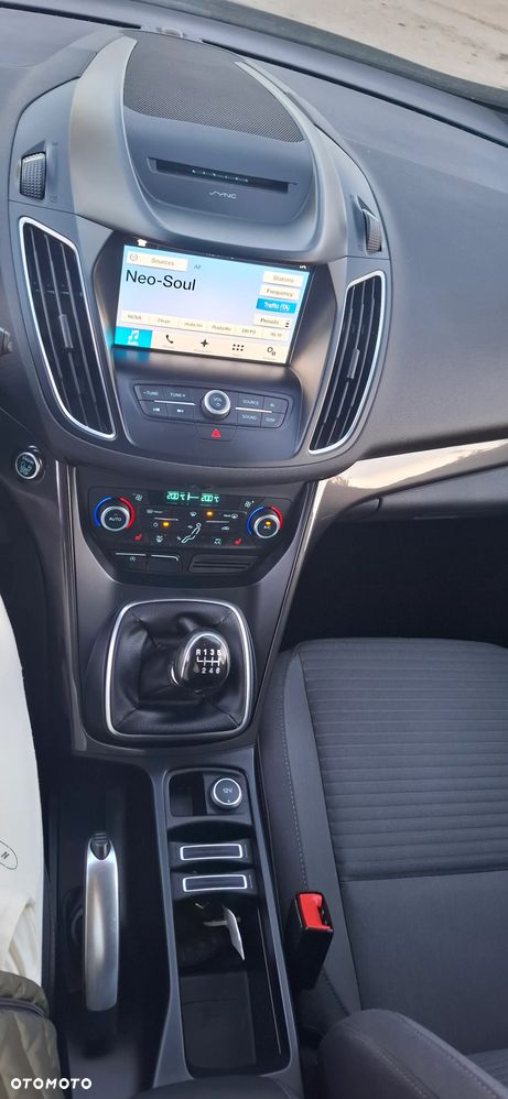 Ford C-MAX 1.5 TDCi Titanium - 21