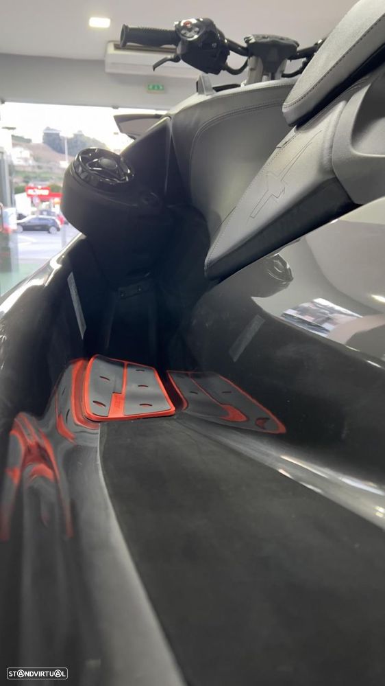 Sea-Doo RXP-X RS - 11