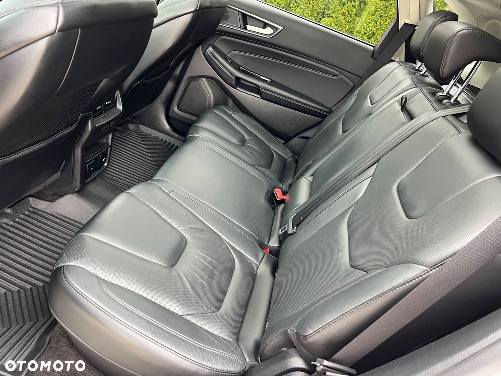 Ford Edge 2.0 EcoBlue Bi-Turbo 4x4 Titanium - 23