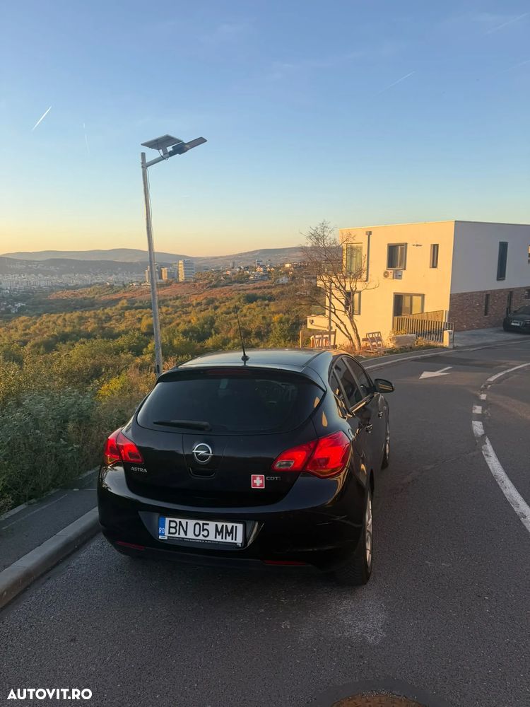 Opel Astra 1.7 CDTI - 2