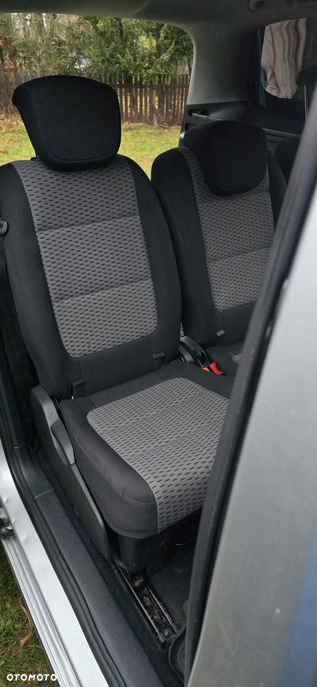 Volkswagen Sharan 2.0 TDI Comfortline - 13