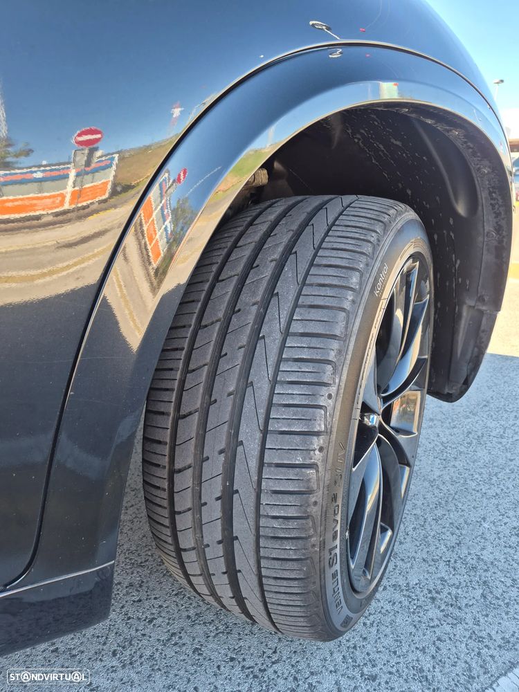BMW X5 xDrive35d - 25
