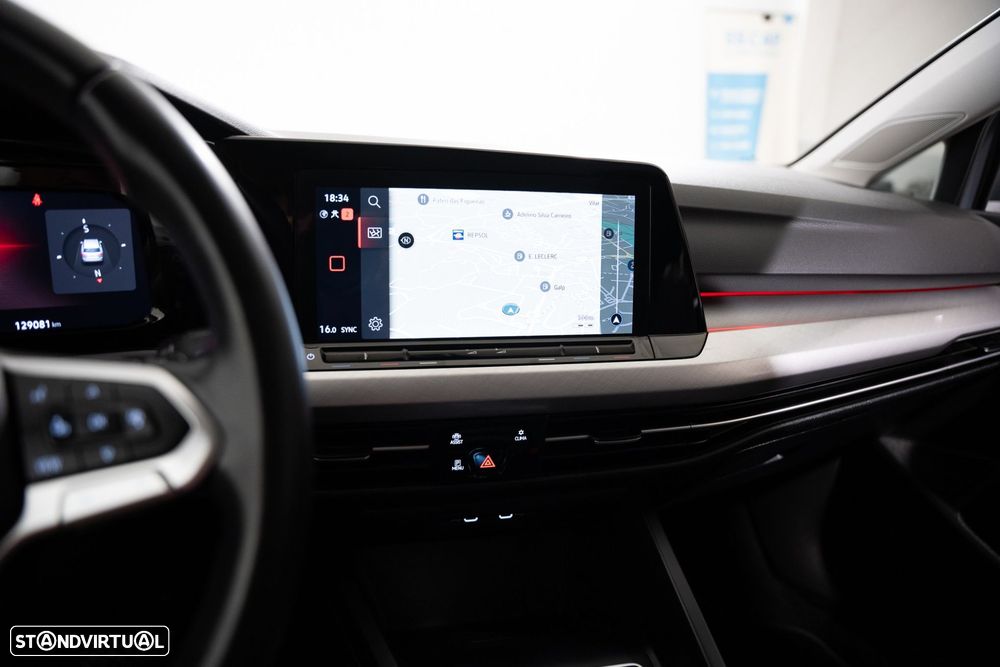 VW Golf Variant 1.0 eTSI Life DSG - 19