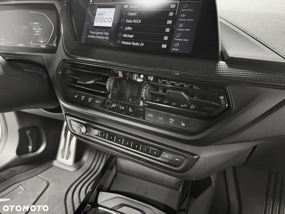 BMW Seria 1 118i M Sport - 22