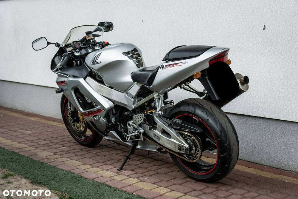 Honda CBR - 4