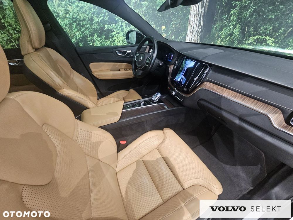 Volvo XC 60 - 16