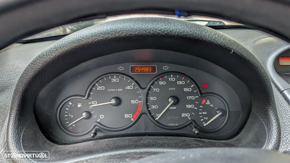 Peugeot 206 1.4 HDi XR - 5