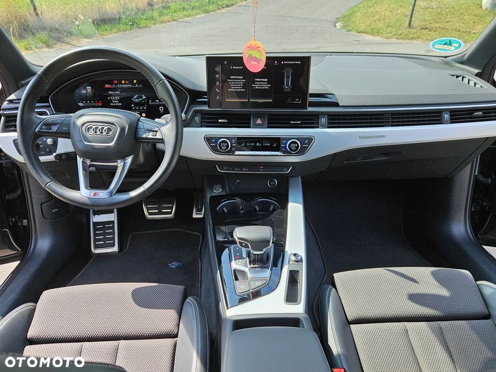 Audi A4 Avant 40 TDI quattro S tronic S line - 28