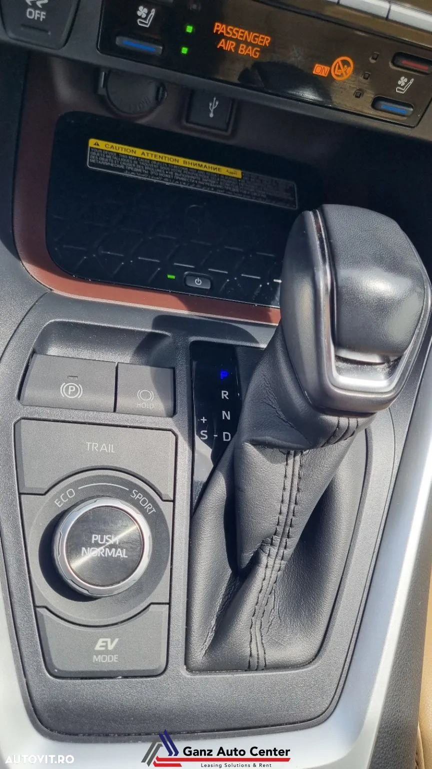 Toyota RAV4 2.5 Hybrid VVT-iE 4x4 Luxury Plus - 15