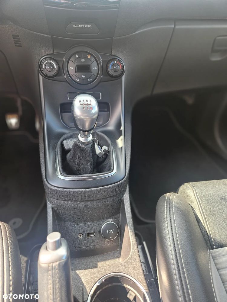 Ford Fiesta ST - 17