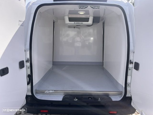 Nissan NV200 100% ELÉCTRICA COM FRIO - 7