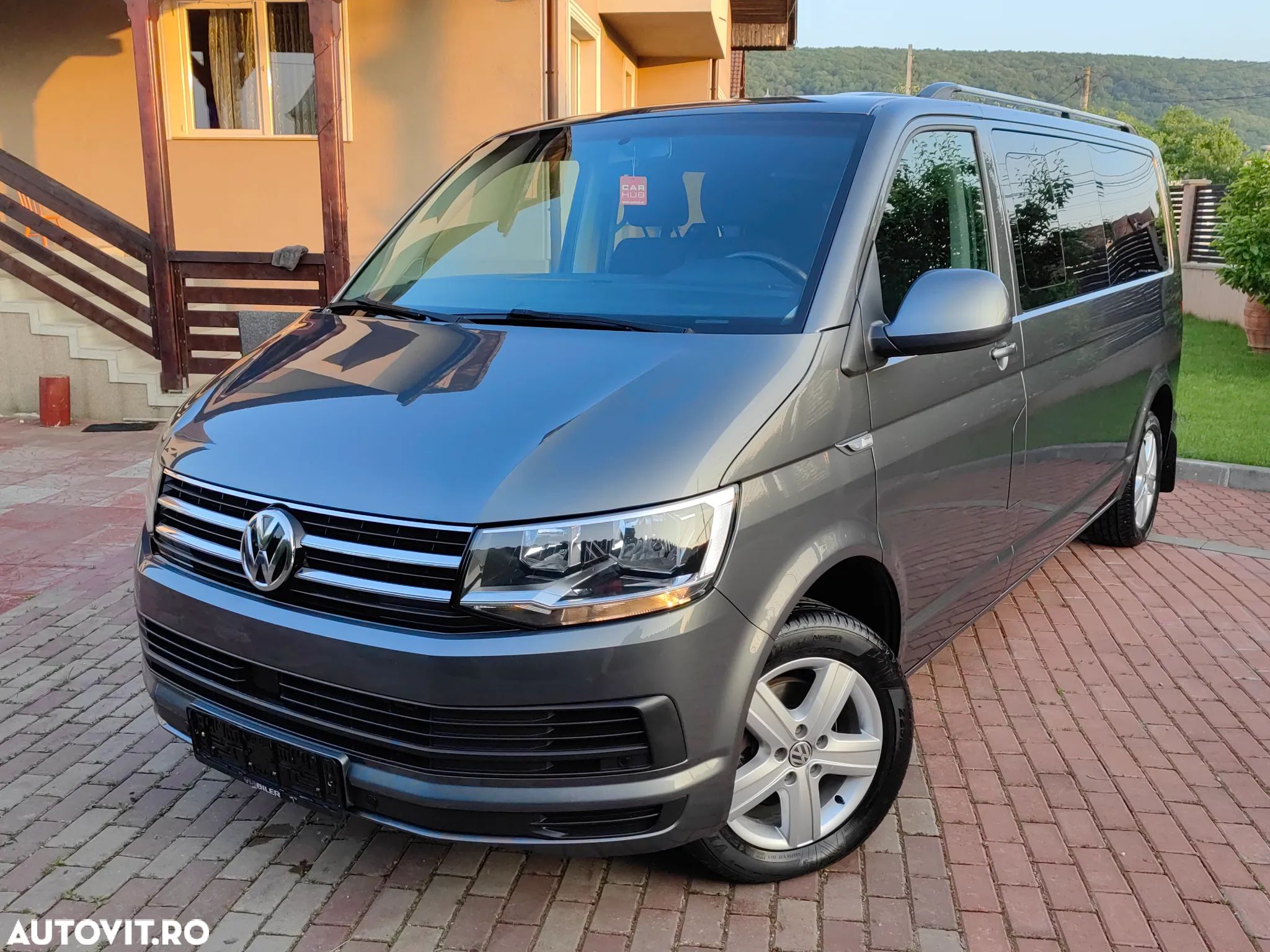 Volkswagen Caravelle T6.1 2.0 TDI 110 kW KR Comfortline DSG - 1