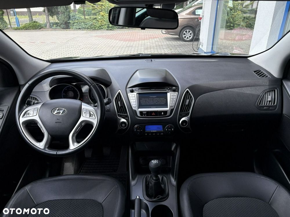 Hyundai ix35 - 12