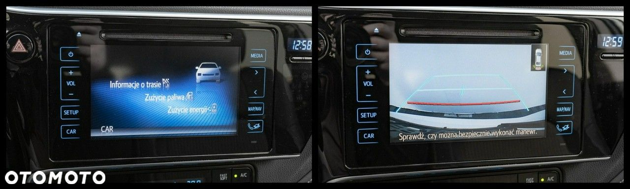 Toyota Auris Hybrid 135 Premium - 24