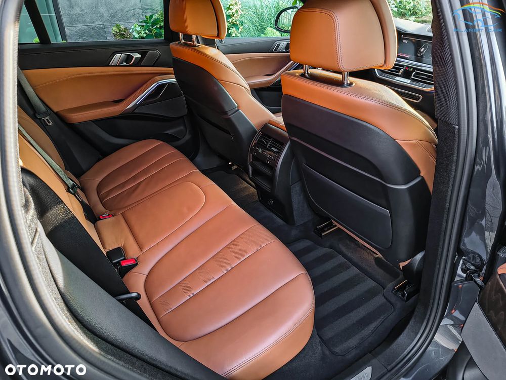 BMW X6 xDrive40d - 22