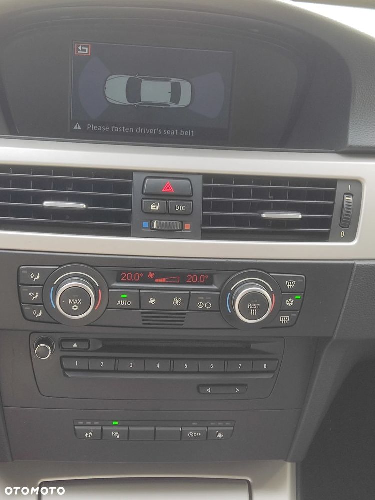 BMW Seria 3 320d DPF - 21