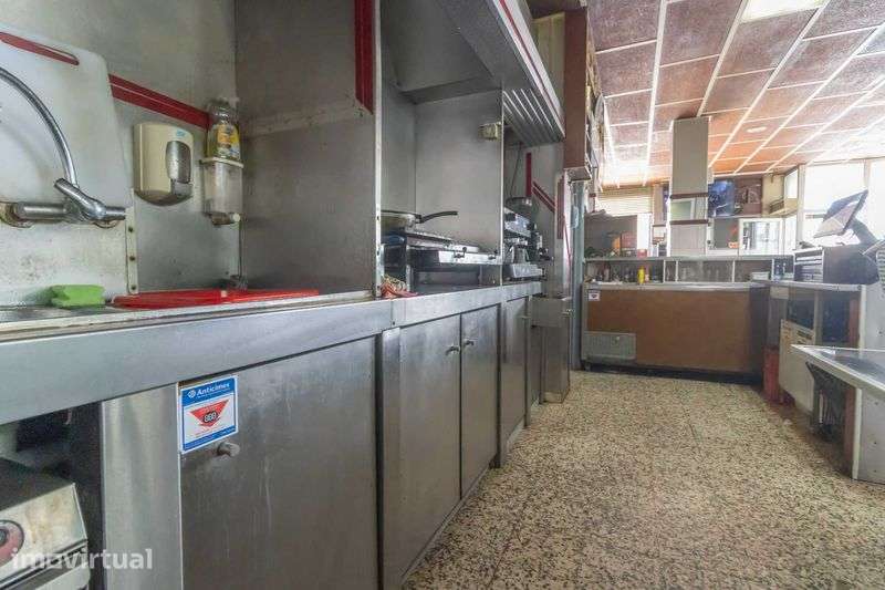 Trespasse de Snack Bar em Vialonga - Centro - Grande imagem: 3/9