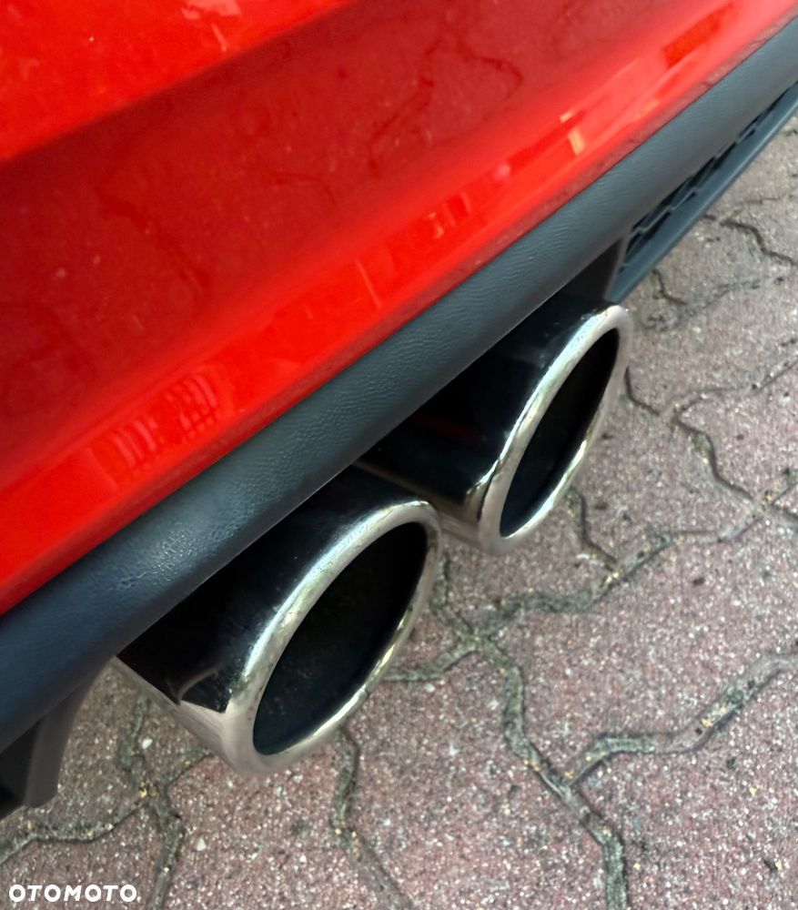 Volkswagen Polo - 11