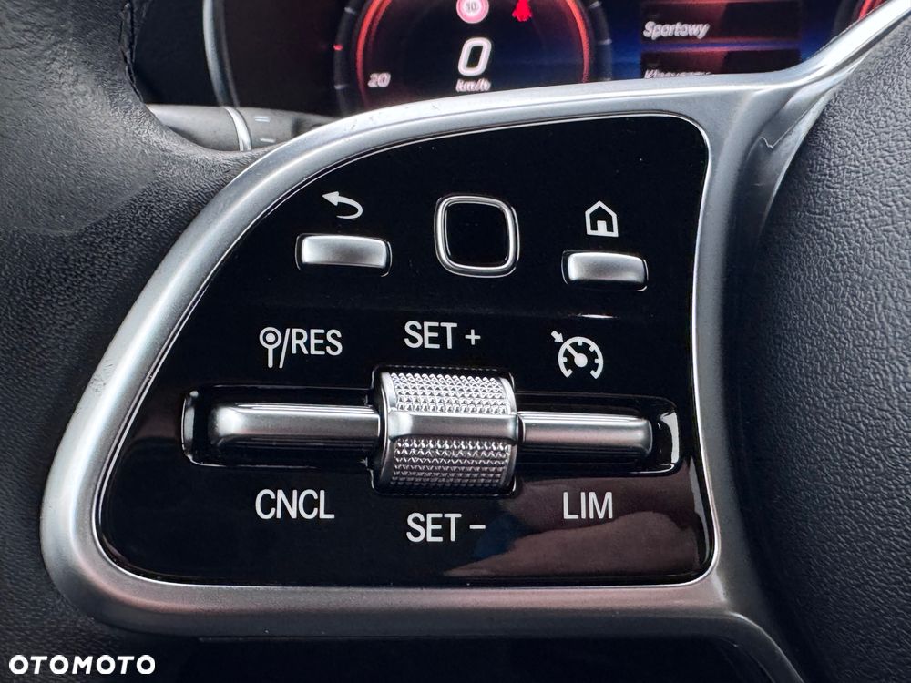 Mercedes-Benz GLC 200 d - 37