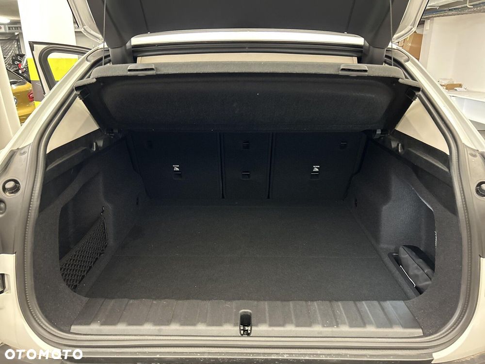 BMW X2 - 18
