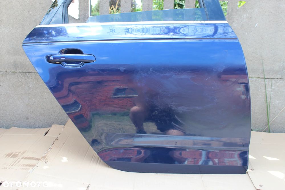 DRZWI TYLNE PRAWE AUDI A4 B9 AVANT 2017 - 2