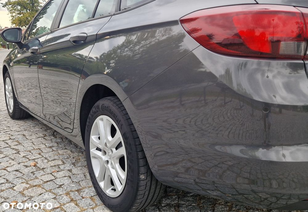 Opel Astra 1.4 Turbo Sports Tourer Business - 9