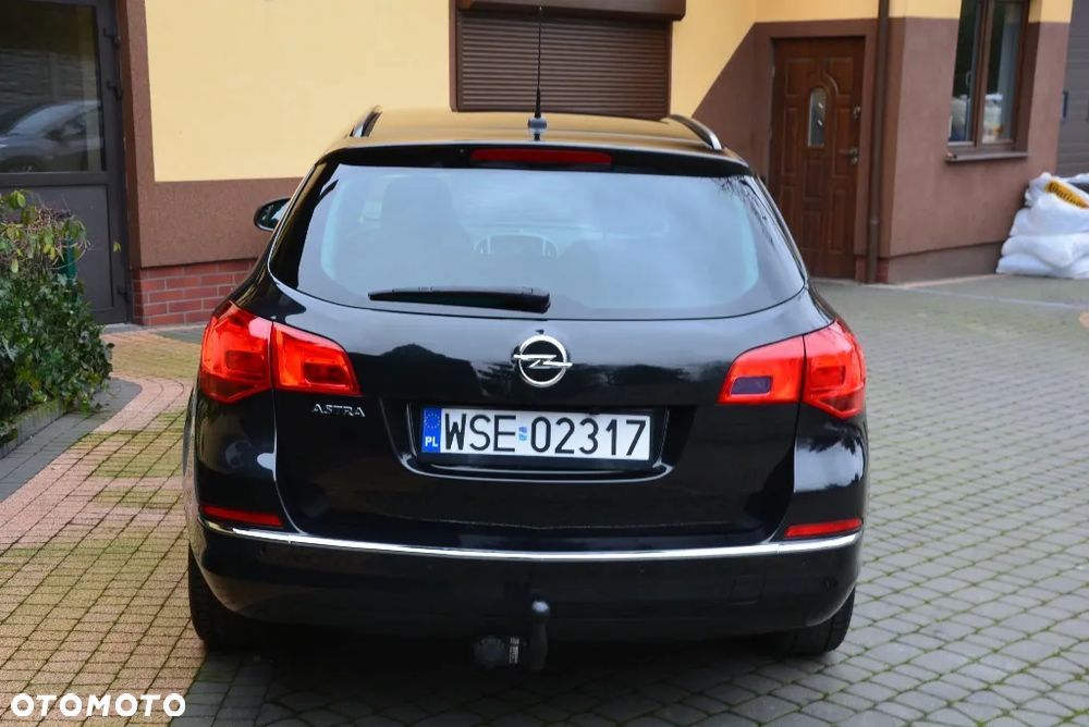 Opel Astra 1.4 Turbo Innovation - 17
