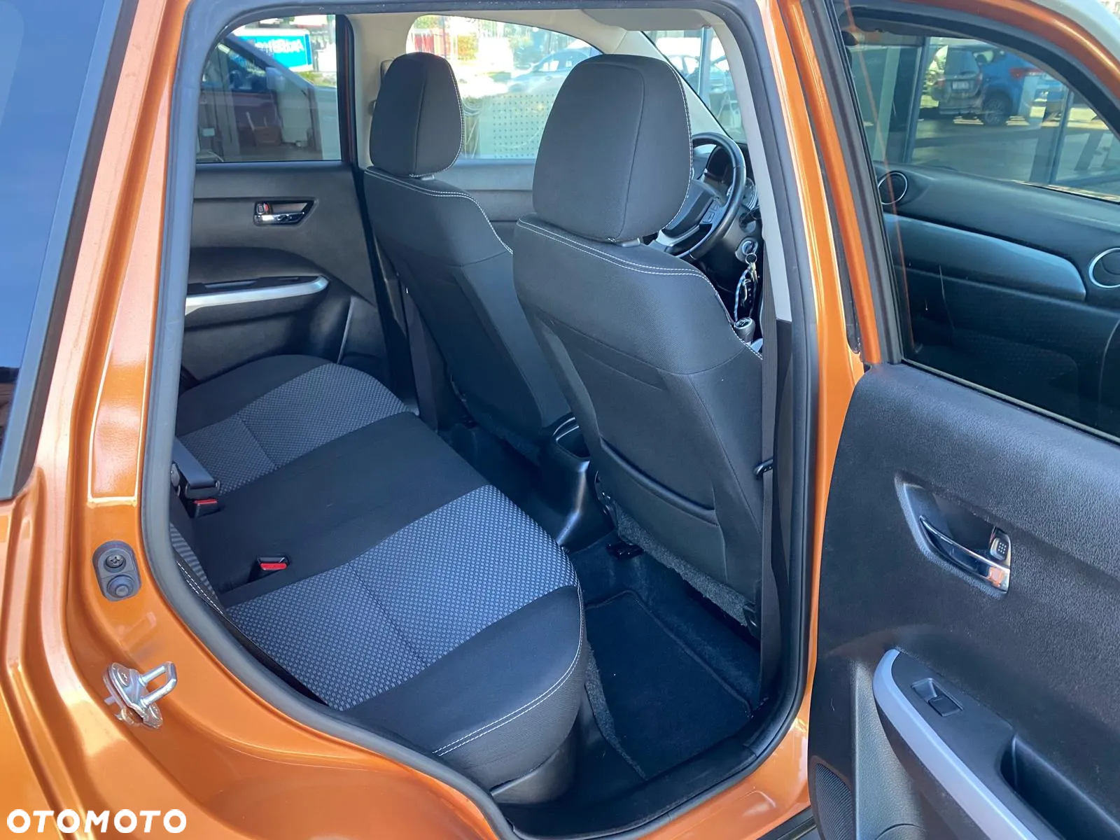 Suzuki Vitara 1.6 DDiS (4x2) Comfort+ - 8