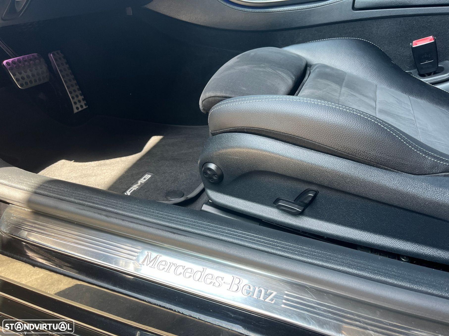 Mercedes-Benz E 220 d Coupe 9G-TRONIC AMG Line - 19